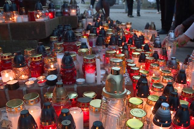 Sokan emlékeztek elhunyt szeretteikre Zalaegerszegen