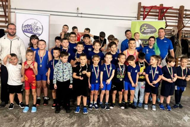 Házibajnokságon küzdöttek a legkisebb birkózók Zalaegerszegen