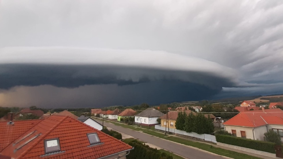 Ilyen flelmetesen szp viharfelhk leptk el az eget Zalban 