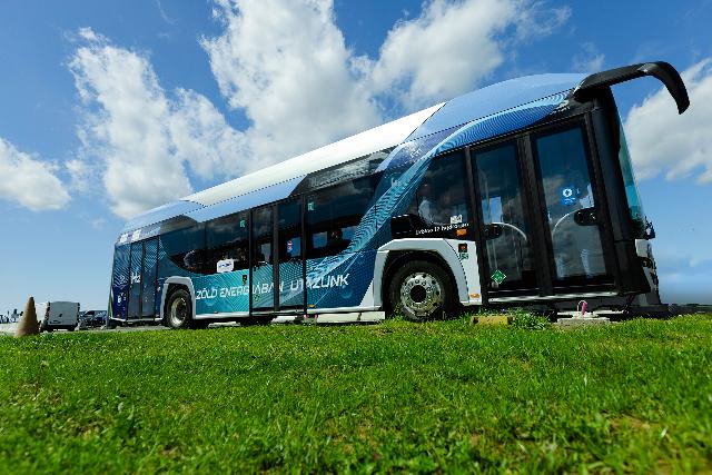 Visszatr a Volnbusz zalaegerszegi vonalaira a hidrogn-zemanyagcells tesztautbusz