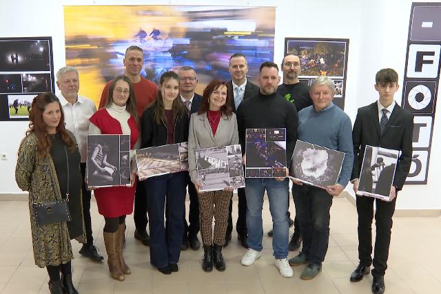 Válogatás 2025-ből – Megnyílt a 16. Zalaegerszegi Sajtófotó Kiállítás