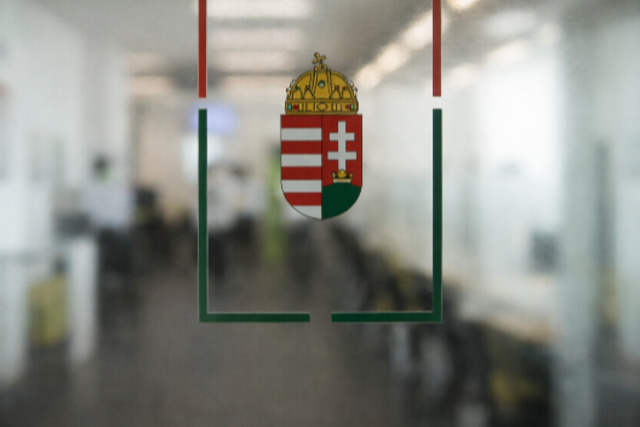 Országos leállás jön a kormányablakoknál: a DÁP és az Ügyfélkapu is érintett