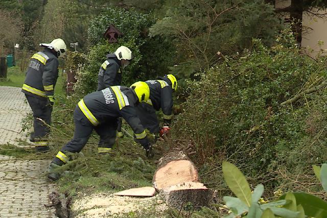 Másodfokú riasztás – erős széllel érkezett a lehűlés
