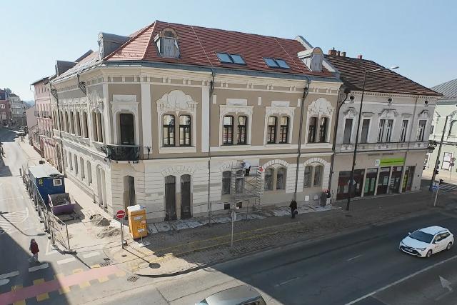 Régi pompájában újul meg a HEMO