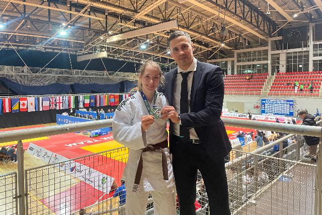 Takács Nóra történelmet írt, ezüstérmet szerzett Porecben