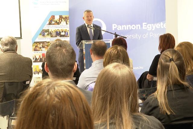 Tisztújítás – Közgazdász délután az egyetemi központban