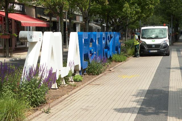 Sem Budapestnek, sem a megyei jogú városoknak nem kell befizetnie az iparűzésiadó-többletet idén