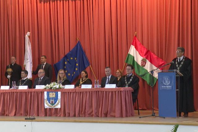 Tanévnyitót tartottak a Pannon Egyetem Zalaegerszeg Kampuszon