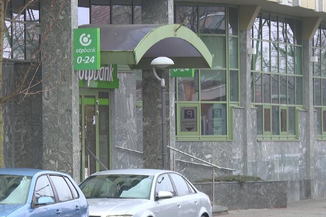 Megújul a zalaegerszegi OTP székház