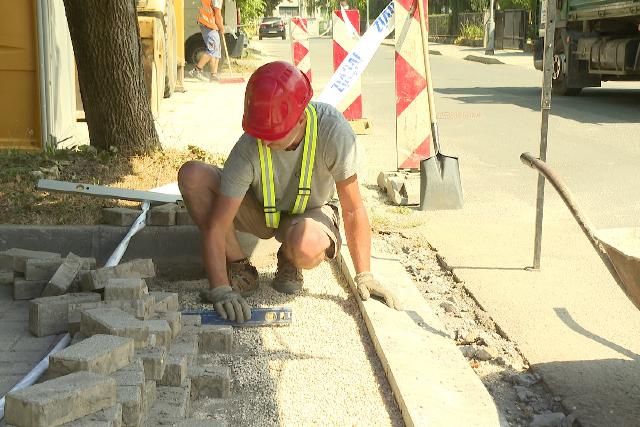 Feljtsi munklatok a Vizslapark szaki oldaln