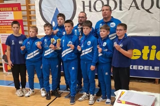 Kilenc érmet nyertek a zalaegerszegi birkózók Nagykanizsán