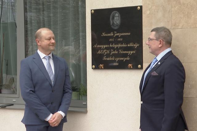 Felavatták Kossuth Zsuzsanna emléktábláját