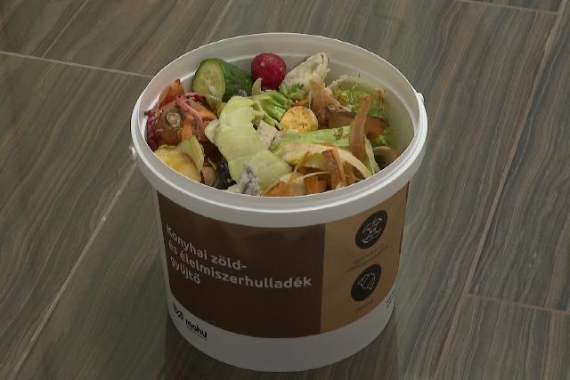 Gyűjtik a konyhai zöld- és élelmiszerhulladékokat