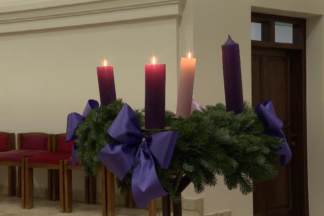 Advent – Vasárnap fellobban a negyedik gyertya lángja