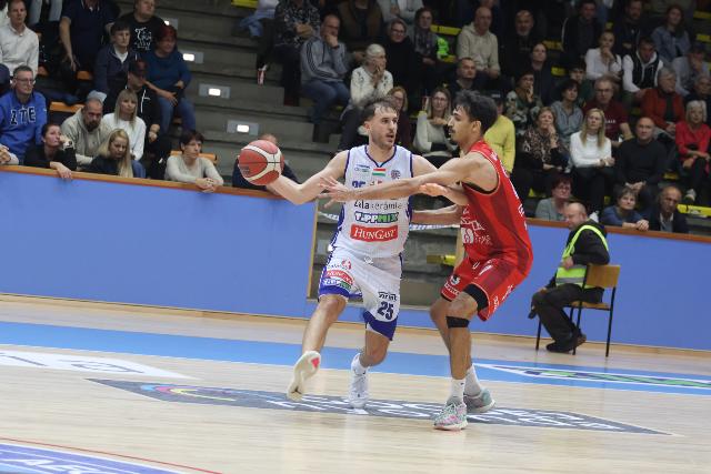 Újabb rangadó előtt a ZTE KK: vasárnap Szombathelyen lép pályára a csapat