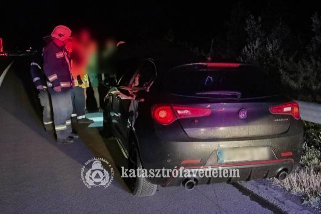 Vaddal ütközött egy autó az M7-esen