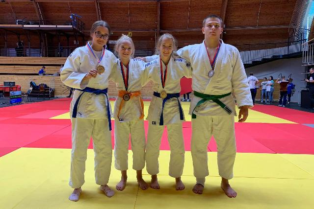 Judo rmek az Atom Kuprl