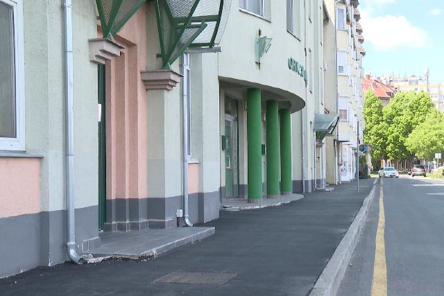 Járdafelújítás az olai városrészben