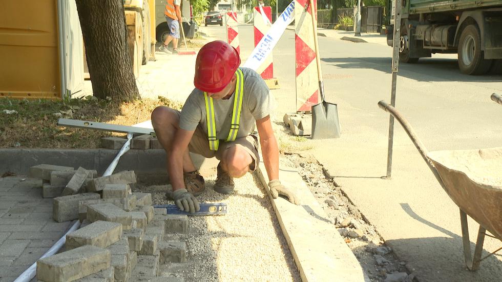 Feljtsi munklatok a Vizslapark szaki oldaln