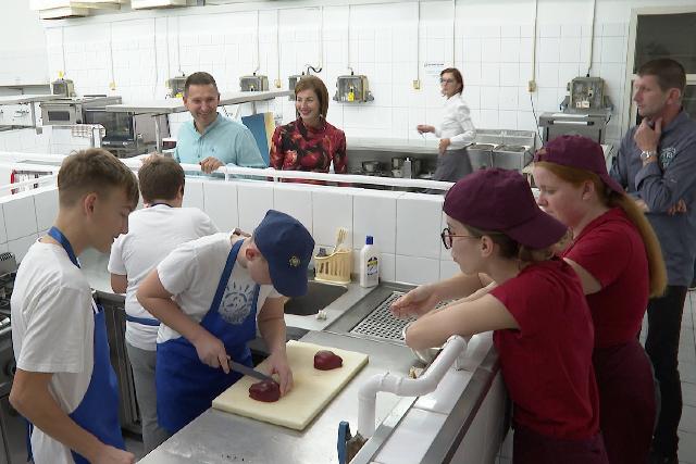 Kakas csigt stttek – lezrult az Uzsonna Kommand