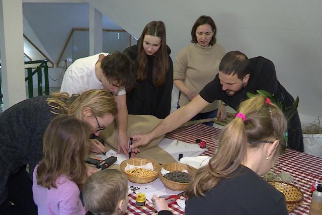 Farsangi maszkokat ksztettek a Gcseji Falumzeumban