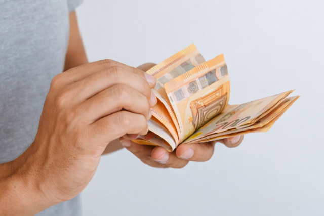 Öt ember ellen emeltek vádat Zalában pénzmosás miatt