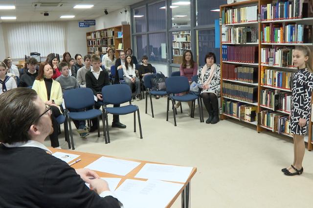 Megrendezték az 56. József Attila versmondó versenyt