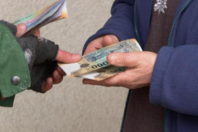 Sokan meglepődhetnek: így jön a 13. és a 14. havi nyugdíj