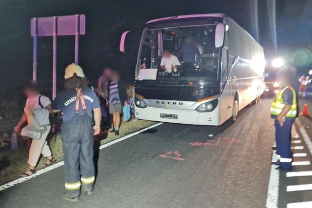 Öten kerültek kórházba a 86-os főúti baleset után Zalalövőnél