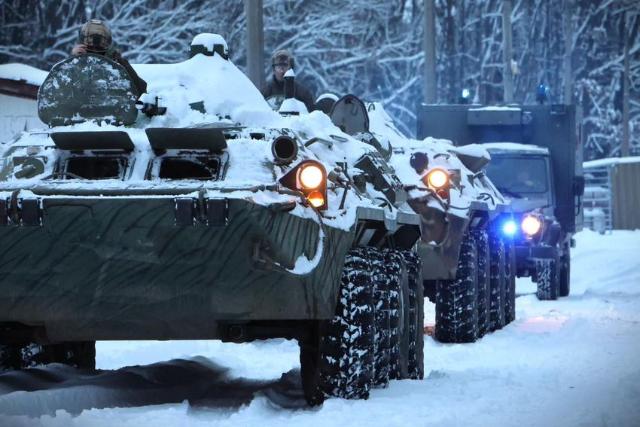 Nagykanizsán is készenlétben a TEK speciális járművei