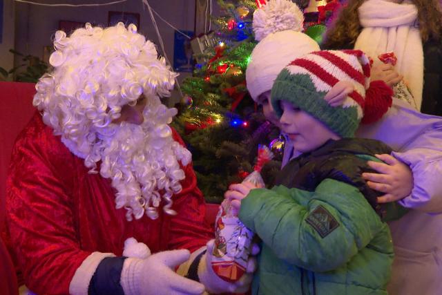 Kinyitotta kapuit a Belga Mikulásudvar