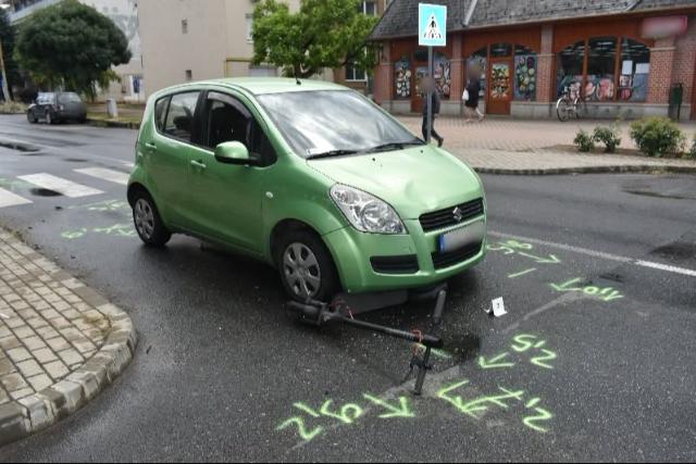 Elektromos rollerrel okozott balesetet egy 13 éves kislány Zalaszentgróton