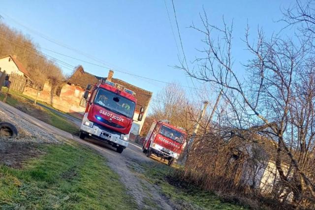 Életmentő akció Zalában: közös erővel segítettek a tűzoltók egy bajba jutott férfin