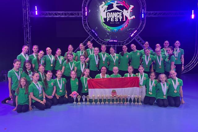 22 érem az Albatrosz TSE-től