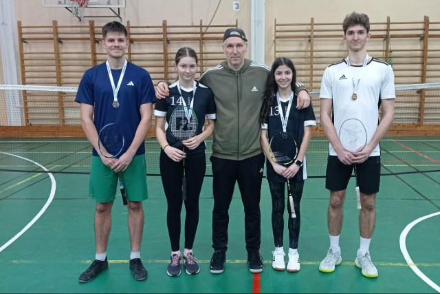 Két ezüst és egy bajnoki cím Kölcsey-s tollaslabdázóktól