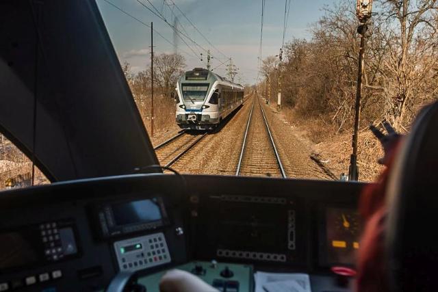 Extrém szél csapott le a Dunántúlra: akadozik a vasúti közlekedés