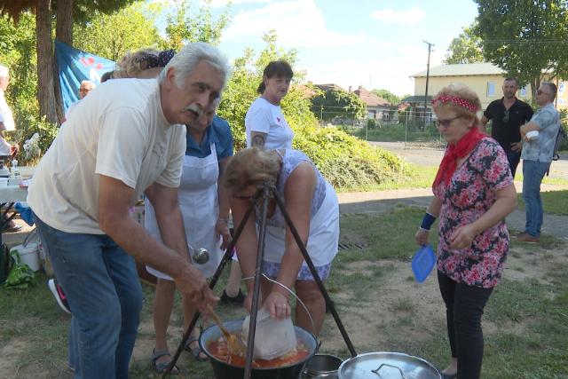 Főzőversenyt rendeztek a zalaegerszegi Idősek Otthonában
