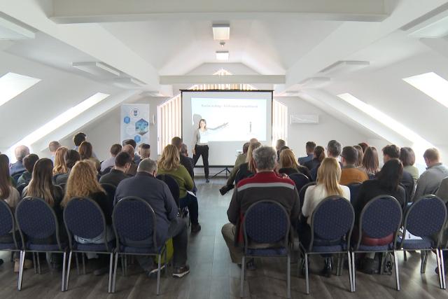 A jövő modellezhető