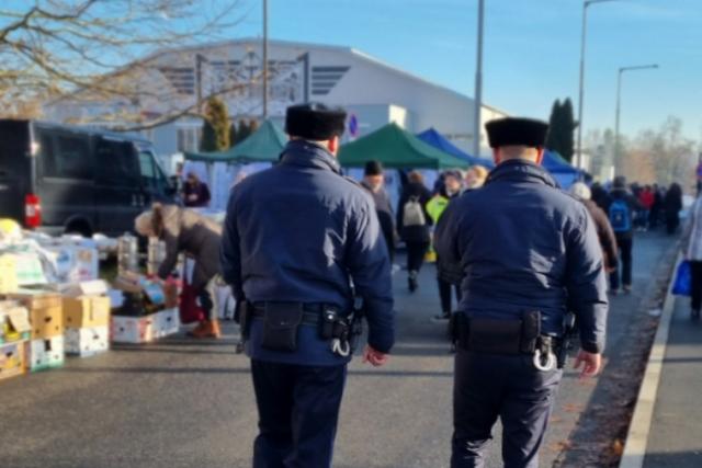 Zsebtolvajokra figyelmeztetnek a zalai rendrk!