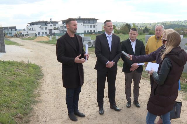 Közműépítés Neszelében