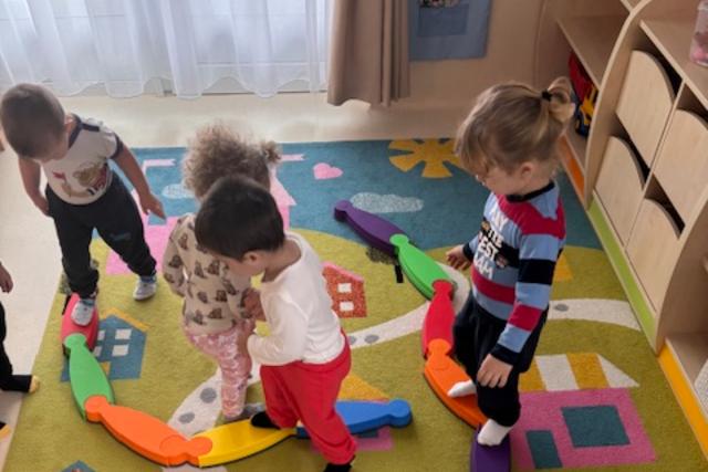 Több mint 1,4 millió forintból újult meg a bölcsődei környezet Andráshidán