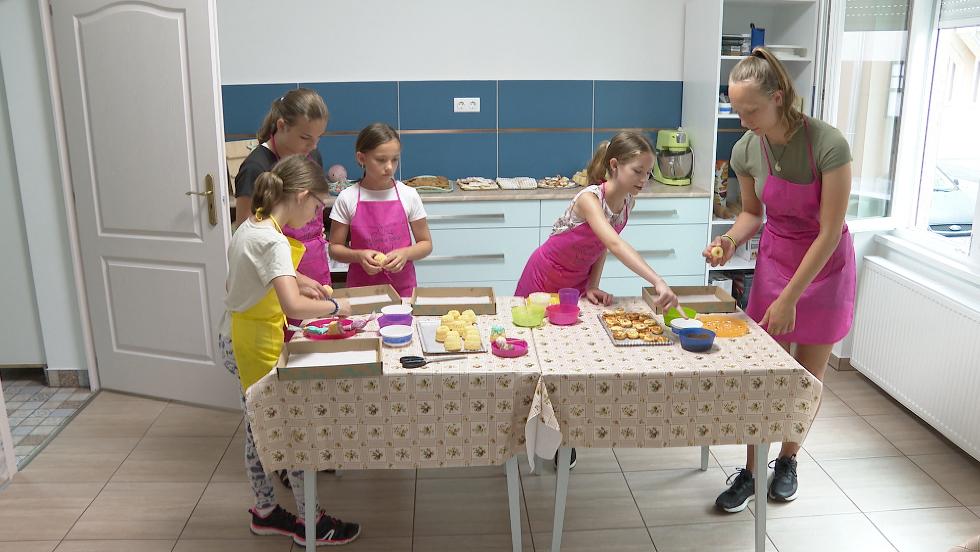 Varzslatos stik kszltek a Stivarzs tborban