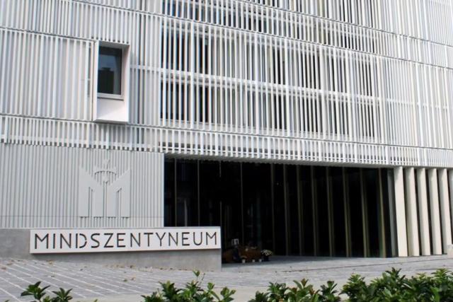 Színes programokkal vár a Mindszentyneum áprilisban