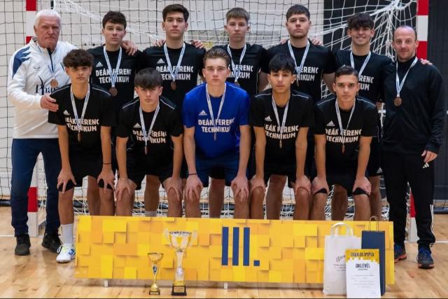 Bronzérmet szerzett a Deák Ferenc Technikum futsalcsapata a Diákolimpia döntőben