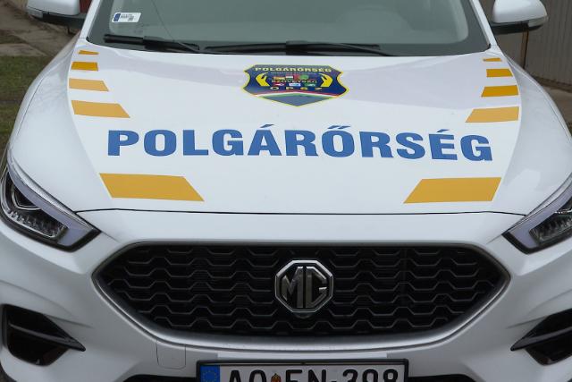 Új gépjármű segíti a baki polgárőrök munkáját