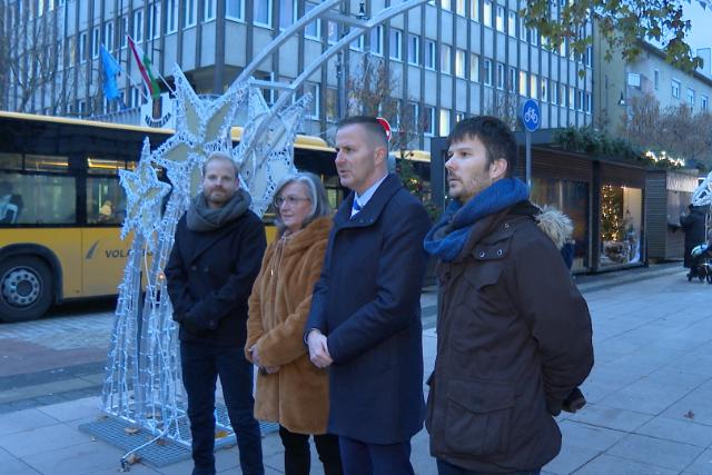 Egerszegi Advent – Megnyitották a karácsonyi vásárt