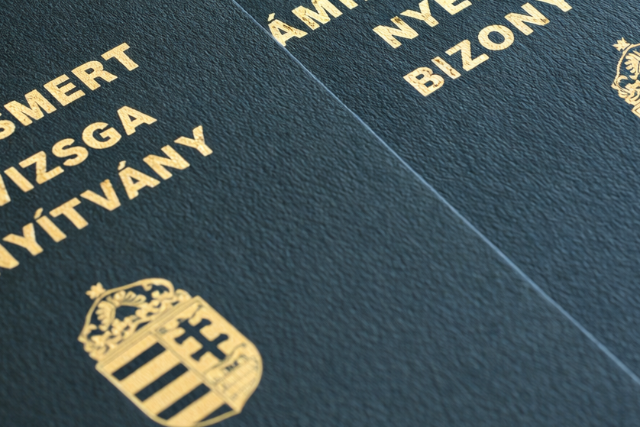 Tízből csak négy magyar beszél idegen nyelvet